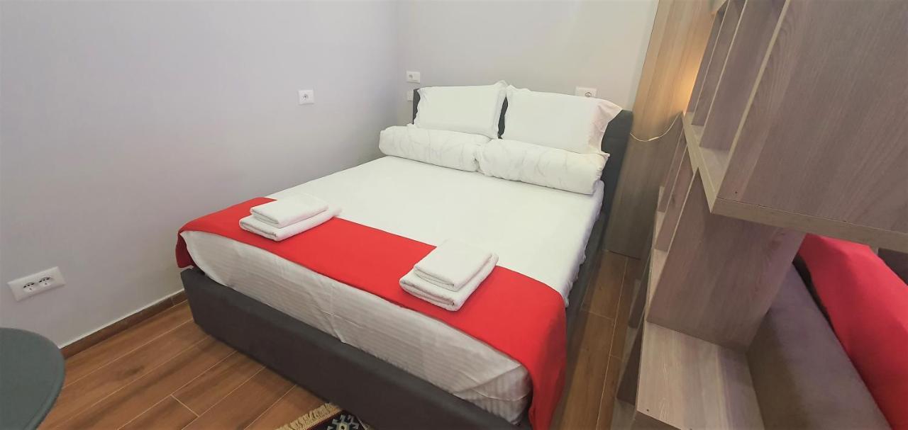 Apartament Eni's